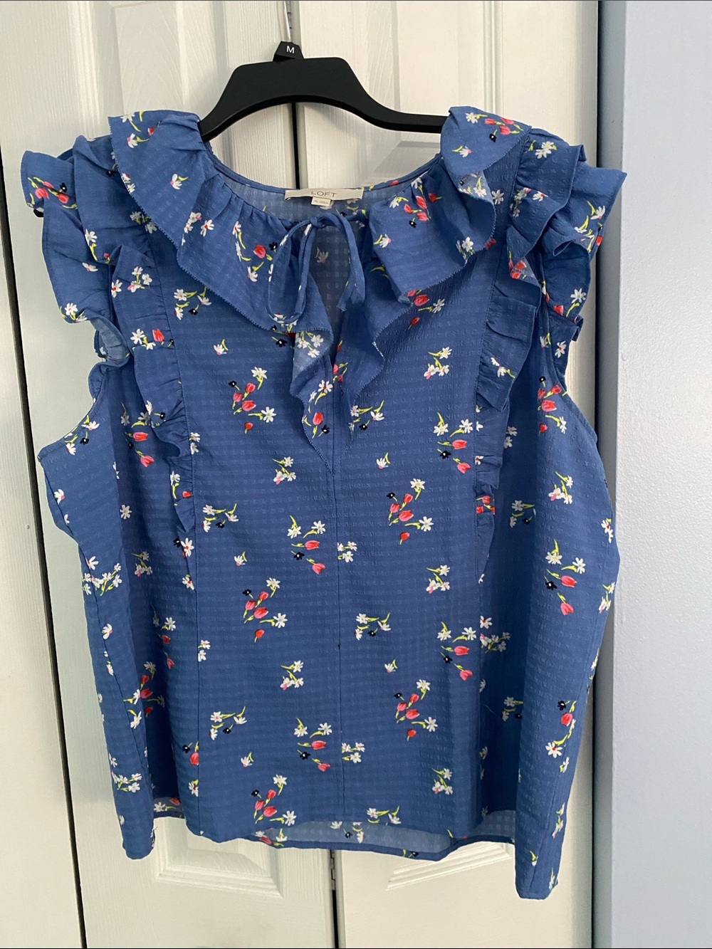 LOFT Blue Floral Tie-Neck Sleeveless Blouse